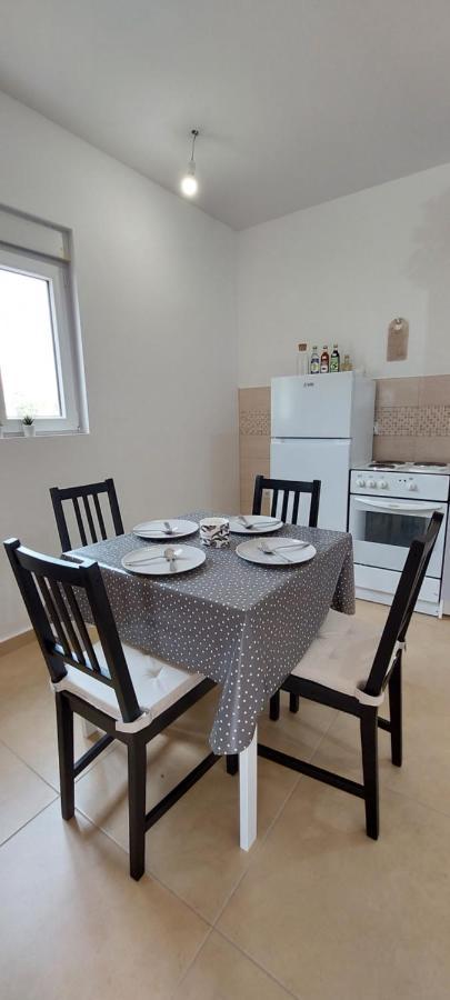 Apartmani Dejan سكرادين المظهر الخارجي الصورة