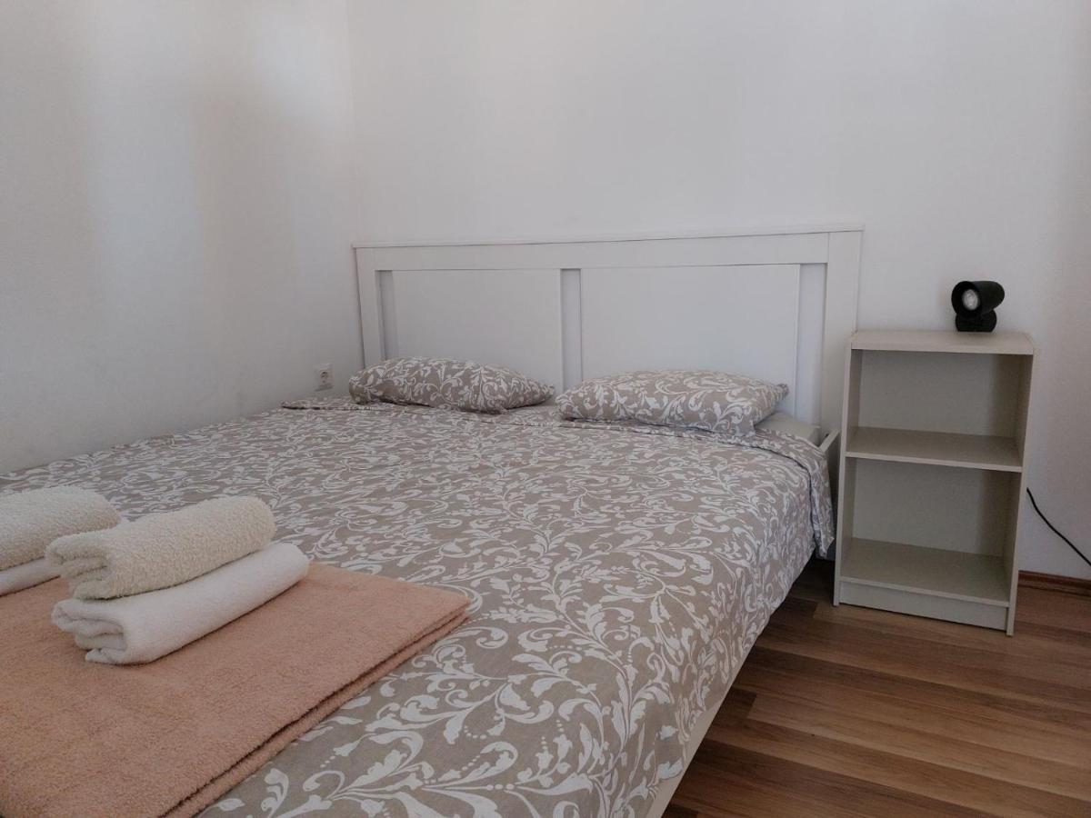 Apartmani Dejan سكرادين المظهر الخارجي الصورة